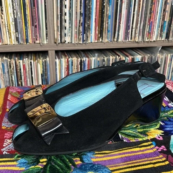 Thierry Rabotin Campbell 9243 Peep Toe Slingback in Black Suede Size 7.5 - Picture 3 of 10